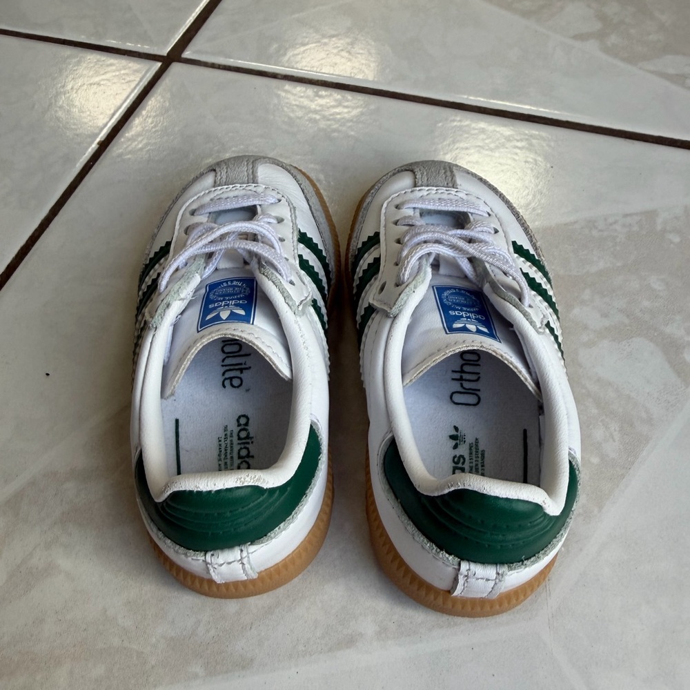 adidas Kids Samba Sneakers in White & Green with Gum Sole - Picture 3 of 4